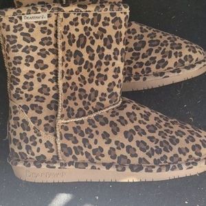 Bear paw boots